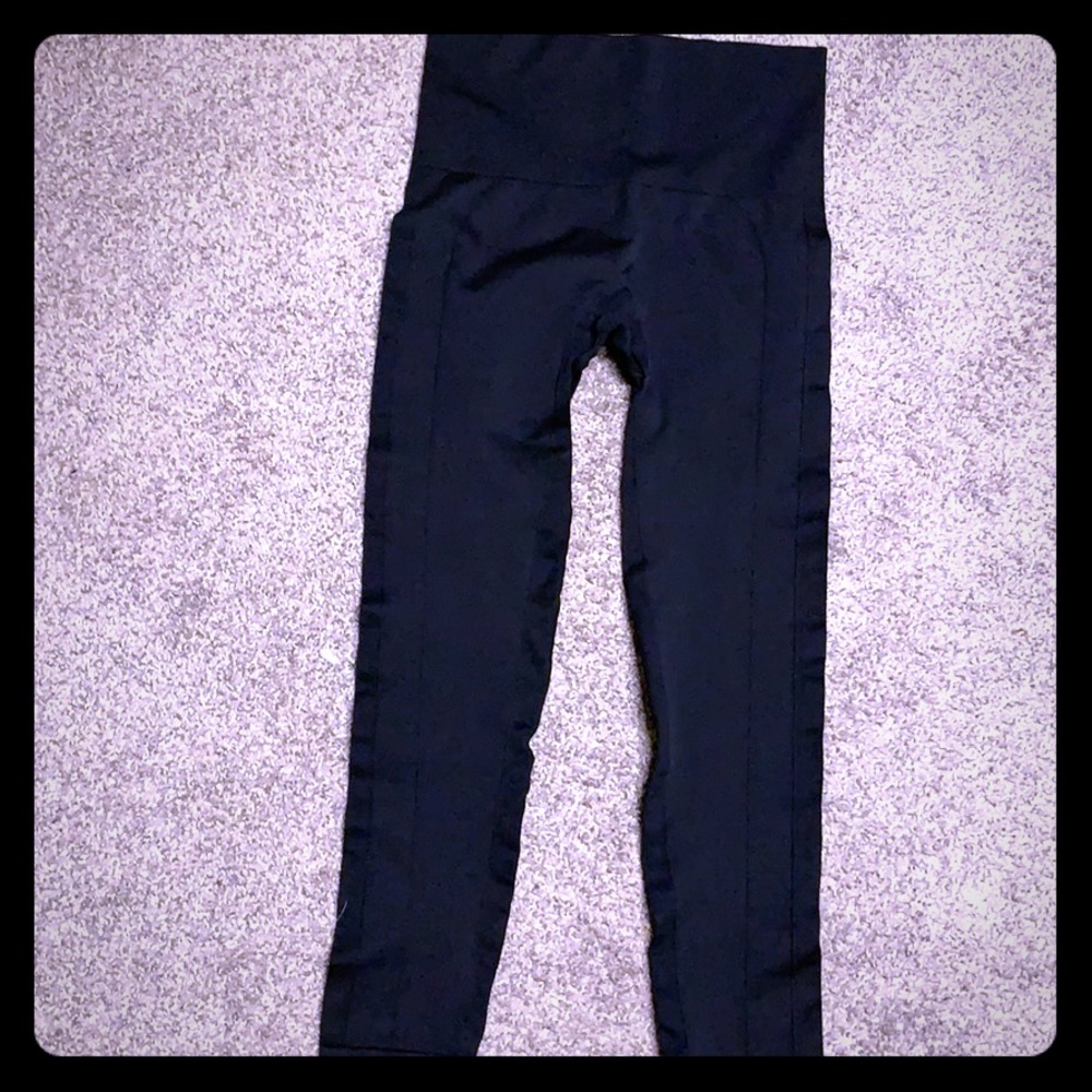 Tummy control leggings